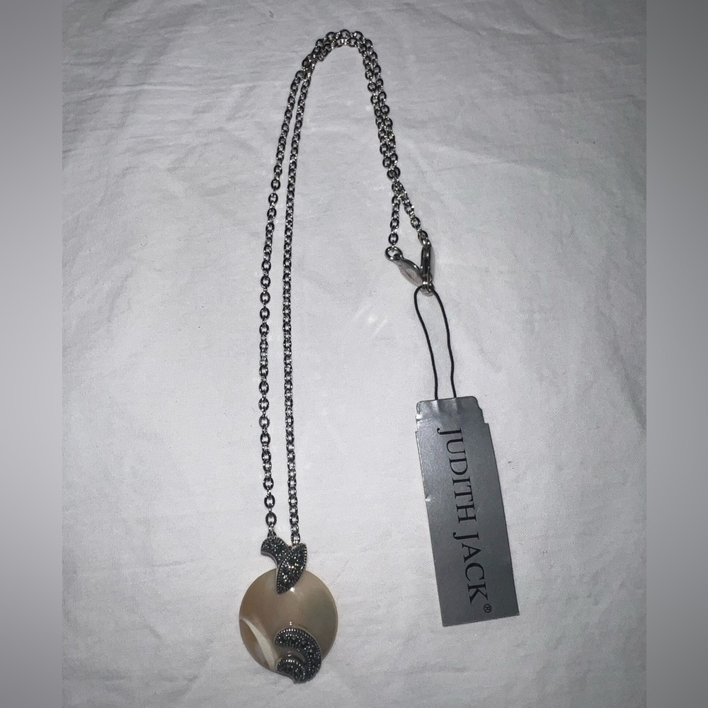 Judith Jack 925 Silver and Cream Pendant Necklace